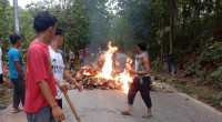 Khagrachhari sees dawn-to-dusk road blockade over schoolgirl rape